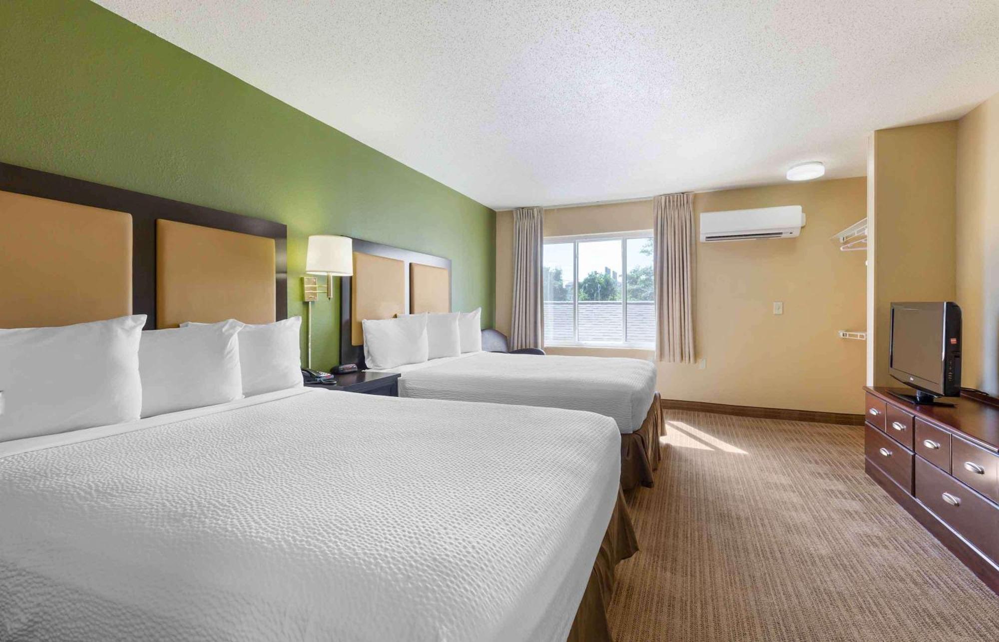 Extended Stay America Select Suites - St Louis - Airport - Central Bridgeton Exterior photo